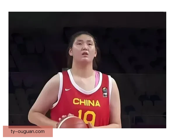 中国女篮张子宇入选FIBA新星榜